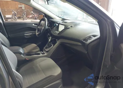 2014 Ford Escape Se z USA, uszkodzony, nr VIN 1FMCU9GX8EUA88834